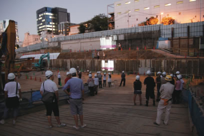 2011 飯田橋再開発プロジェクト